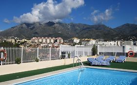 Ona Marbella Inn